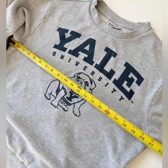 YALE University Auth.Sweatshirt Bulldog Football Collegiate Sz XS Oversized Fan - Picture 5 of 14